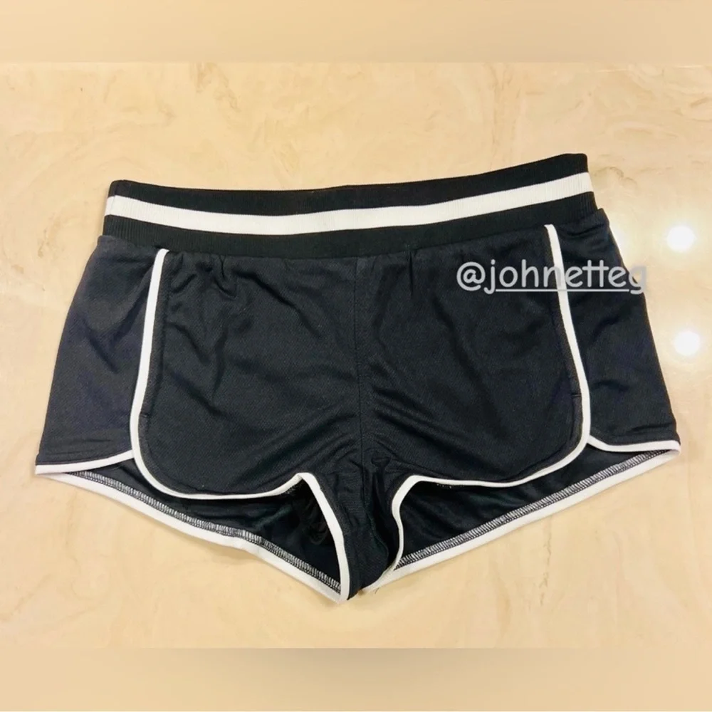 FREE PEOPLE MOVEMENT Prep In Your Step Athletic Shorts Black Low Rise Retro S